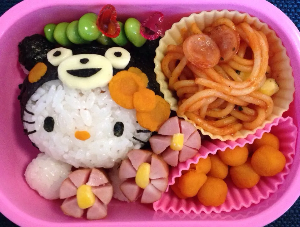 ☆本日の幼稚園お弁当☆昨日リクエスト聞くの忘れたので、必殺キティちゃん！くまもんとのコラボにしてみました〜。|♡Noriko♡さん