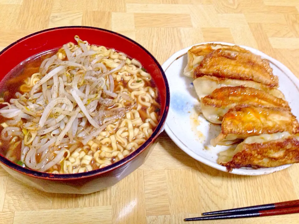 もやしそば・焼き餃子|Tarou  Masayukiさん