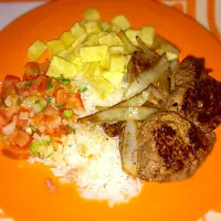 Snapdishの料理写真:Salada , arroz, batatas em cubo e filé mignon|Bruno Pereira Cardosoさん