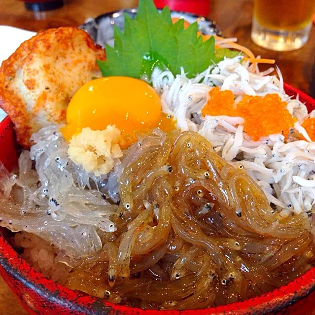 しらす三色丼❤️|あぃあぃさん