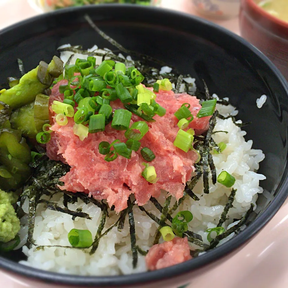 Snapdishの料理写真:ネギトロ丼|さるさん