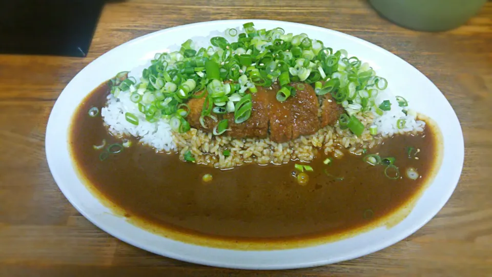 昨夜は、行きつけのカレー居酒屋さんで消毒液を摂取して店を出て帰宅途中に何故か別の店でカレーを食べるという暴挙を敢行いたしましたわ💦|にゃあ（芸名）さん