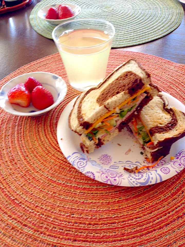 Lunch10-15-2014|emendelさん