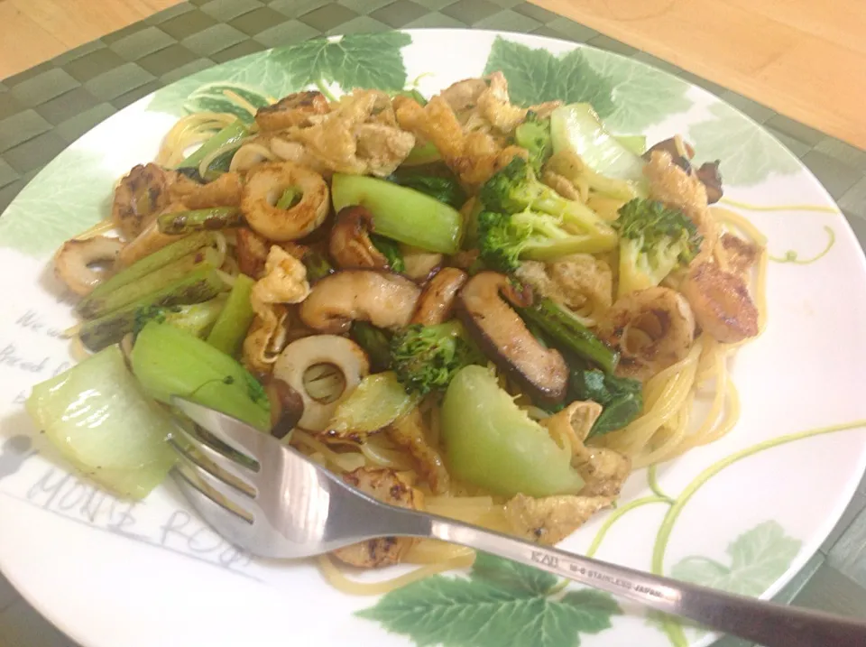 ちくわと油揚げ＆野菜のスパゲッティ|shozuuさん