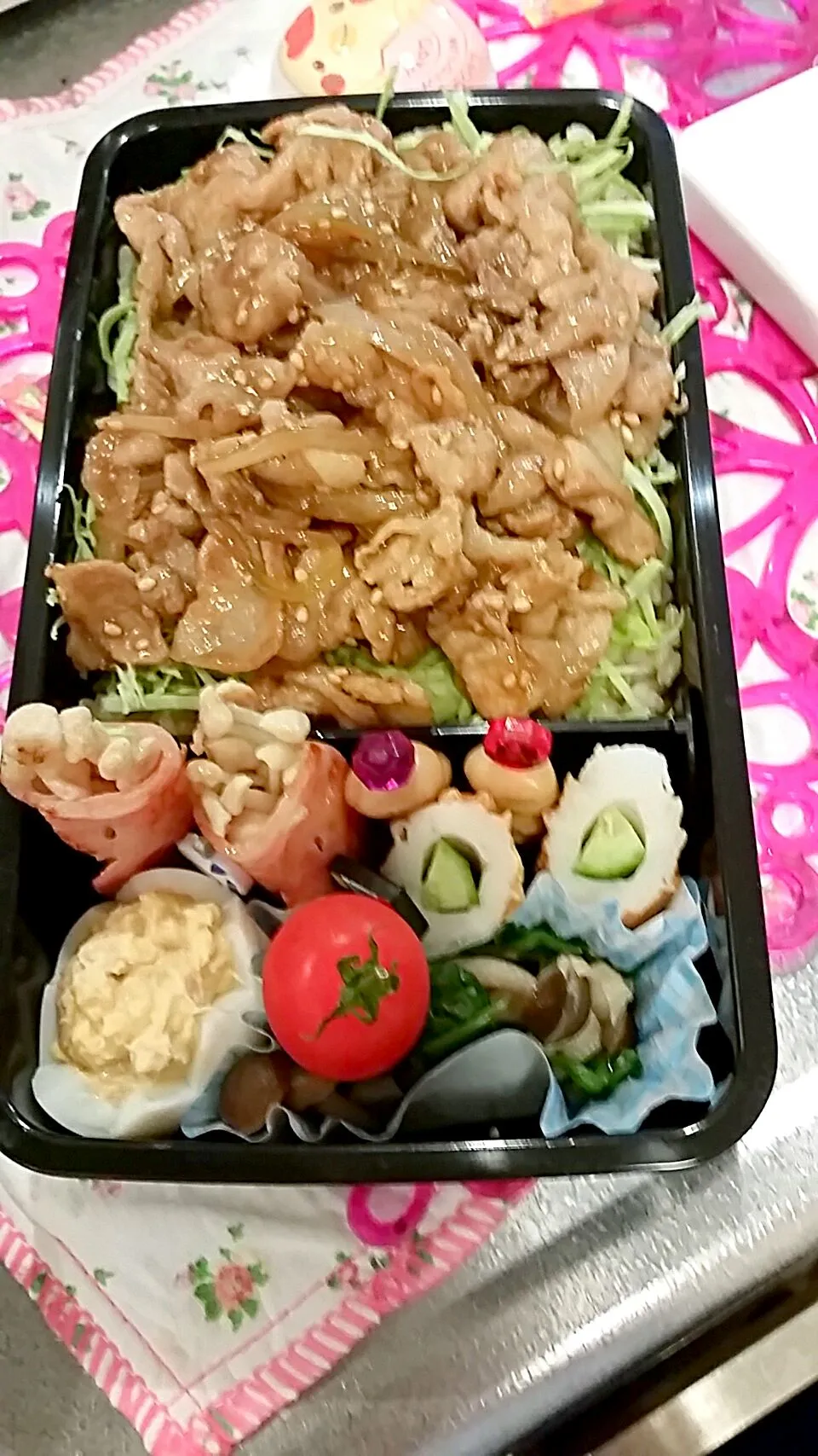 今日は豚丼(*Ü*)
最近、6時起きも慣れてきた♡|ももさん