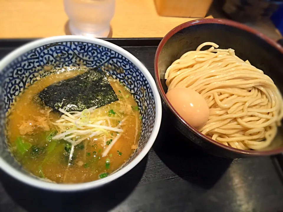 一燈💛半熟味玉魚介濃厚つけ麺|pamさん