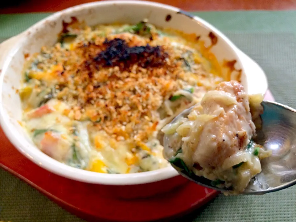 rirunon's Gratin of garland chrysanthemum&yam w/Garlic butter Milt frit of salmon♨️りるのんさんの山芋と春菊のｸﾞﾗﾀﾝ ｶﾞﾘﾊﾞﾀ鮭の白子入り|🌈Ami🍻さん