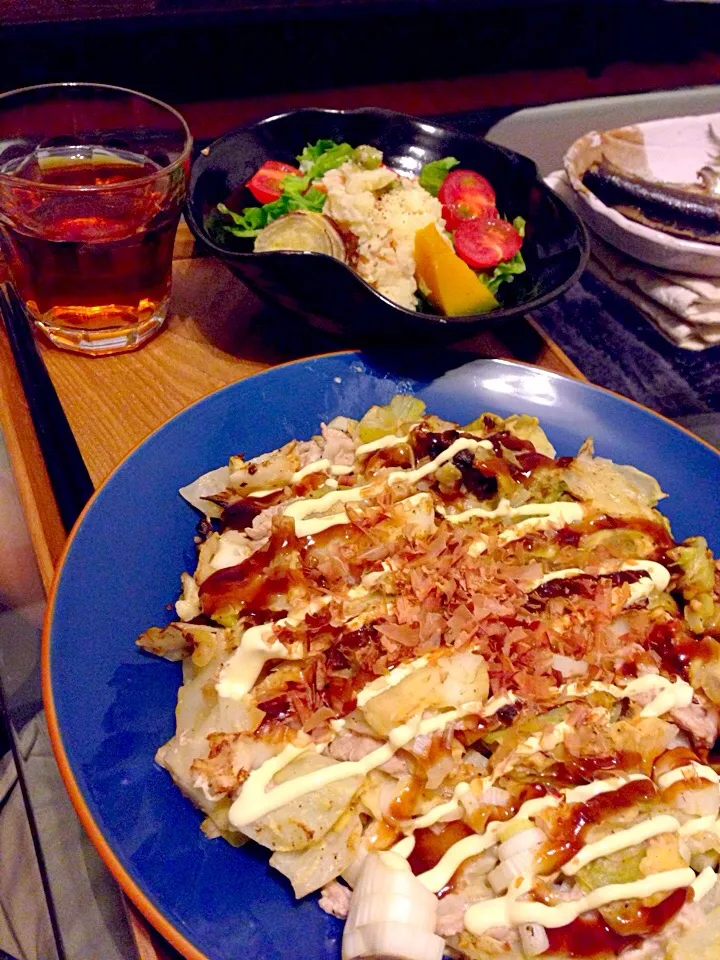 Snapdishの料理写真:ヘルシーお好み焼き&ポテサラ&秋刀魚の塩焼きで夕飯🍴•*¨*•.¸¸♬|いのちゃんさん