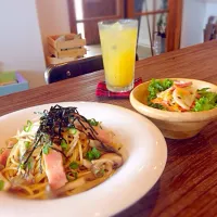 Snapdishの料理写真:きのこバター醤油パスタ|Tae Ishiguroさん