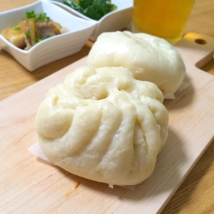 Snapdishの料理写真:今日の夕飯は手作りの肉まん＆ビザまん…w|佐々木 達也さん