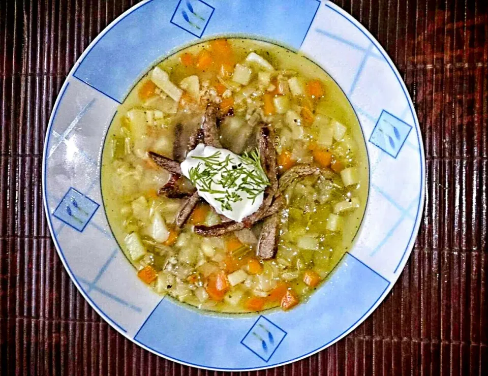 Vegetable Soup with Barley grits and strips of roast beef ...|Matthew NLさん