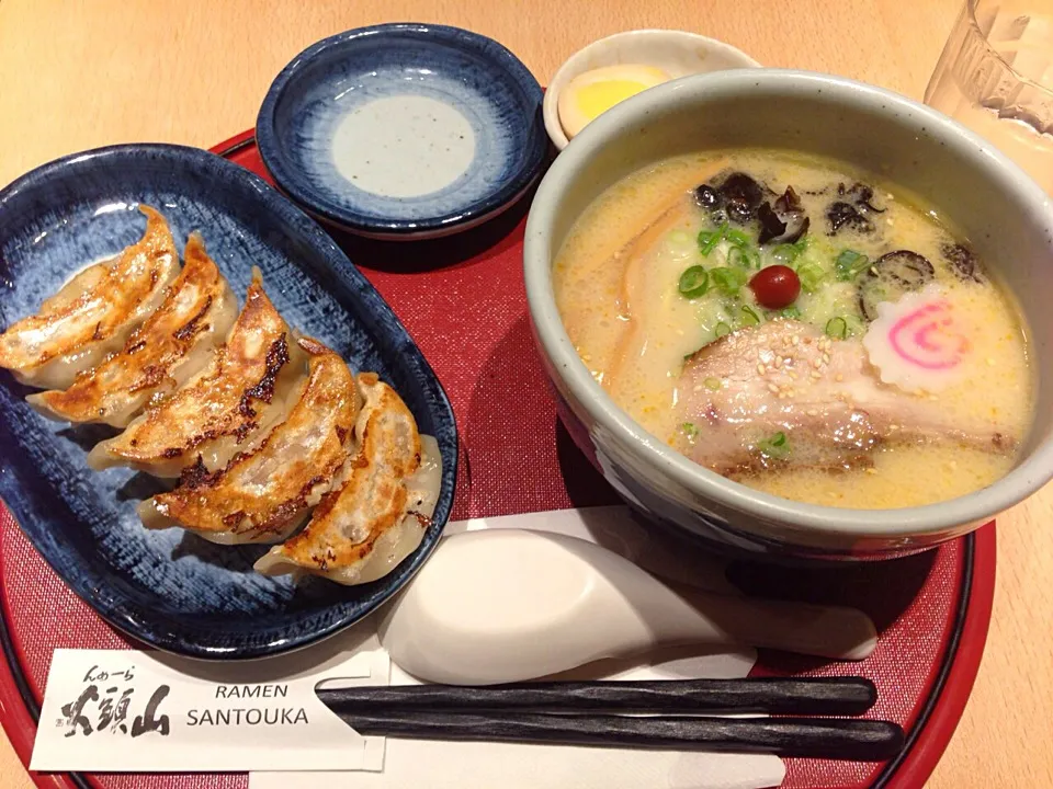 Ramen set with gyoza☺️☺️|jaszminnyさん