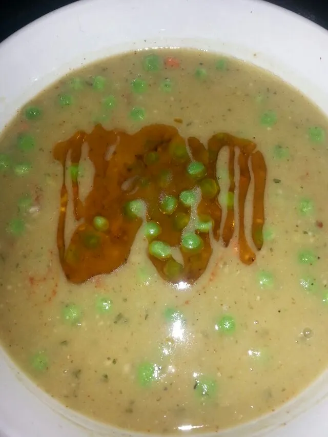 pea soup lunch with spicy merken oil.|Polly Gelfusoさん