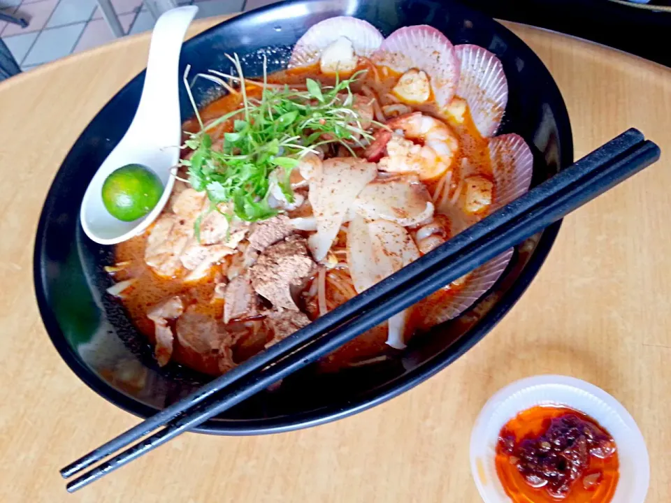 #Kuching local Cuisine #Sarawak seafood laksa special|Jia Qiさん