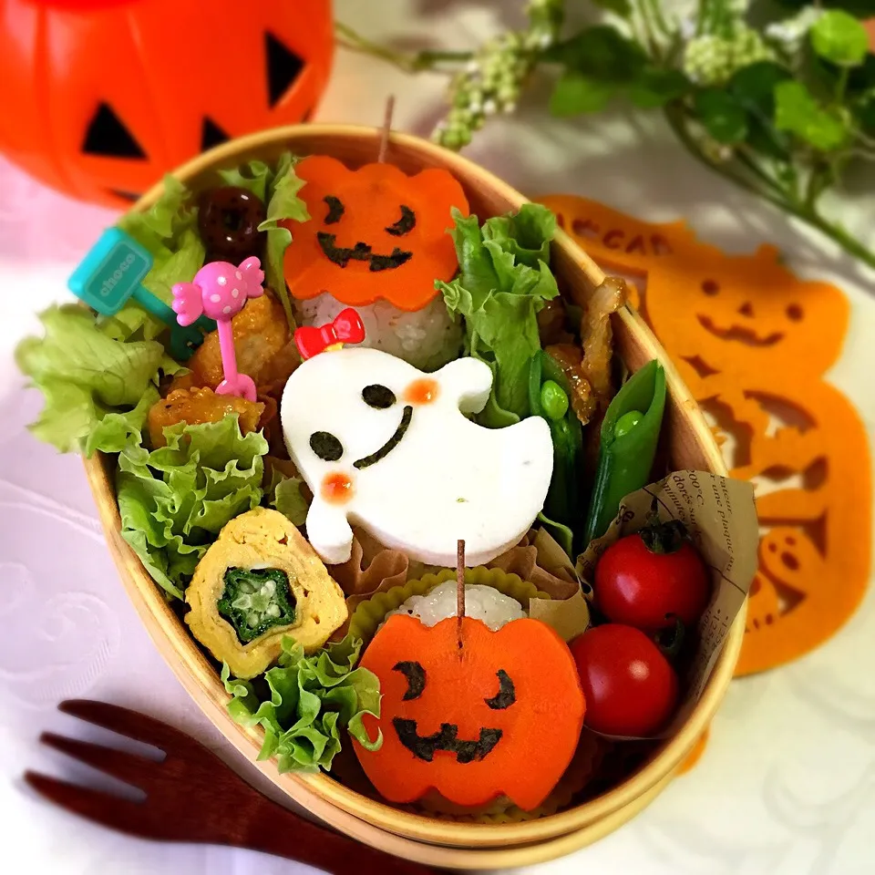 ゆっぴーの（木曜日の）お弁当『🎃と👻のっけおむすび』|kumiさん