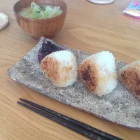 Snapdishの料理写真:朝食。焼きおにぎり。日本最高。|shunkさん