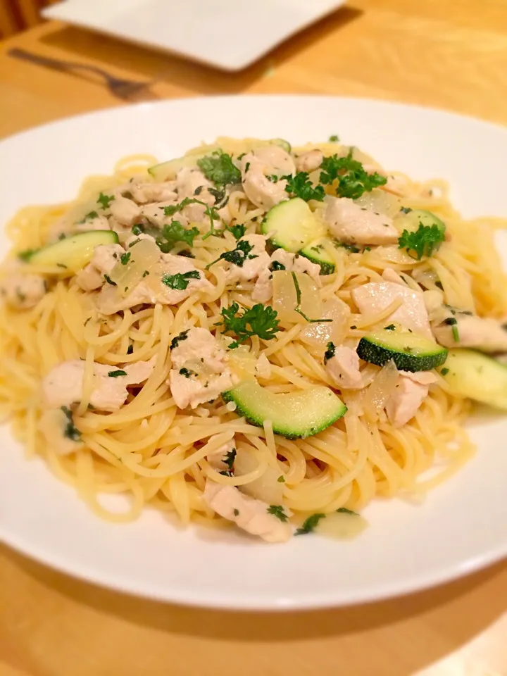 Chicken & garlic butter pasta|Chiho Yamamotoさん