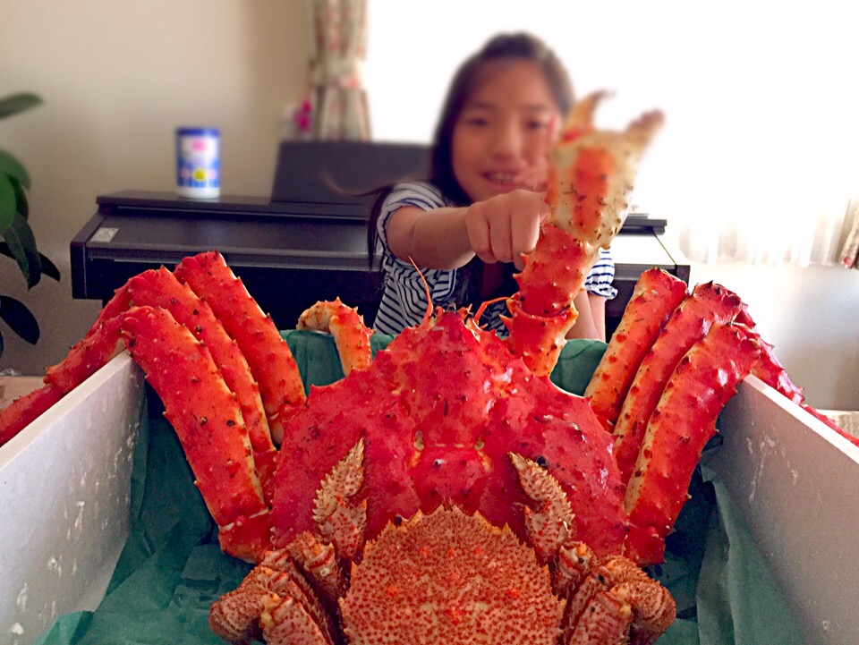 北海道のお土産巨大で肉厚なタラバガニvs味噌が濃厚な毛ガニあなたはどっちの料理ショー Tetsu Snapdish スナップディッシュ Id 8epiia