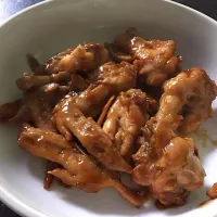 Sauce stuffy chicken wings💛|Mittyさん