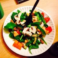 Snapdishの料理写真:Salad|rach shakesさん