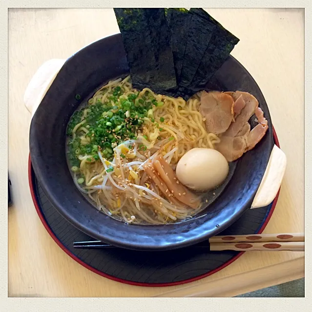 一文字の塩ラーメン♪(๑ᴖ◡ᴖ๑)♪|とまこ(*^o^*)さん