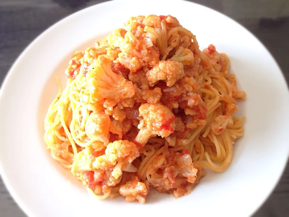 カリフラワーとアンチョビと炒りパン粉のパスタ|tay___75さん