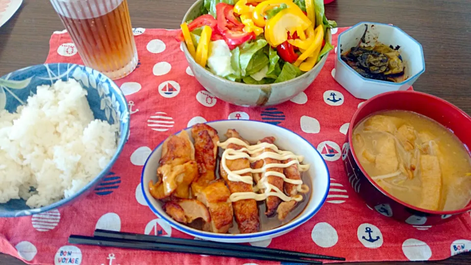 鳥の照り焼き
おみそしる
ししとうの煮浸し
サラダ|Daiさん