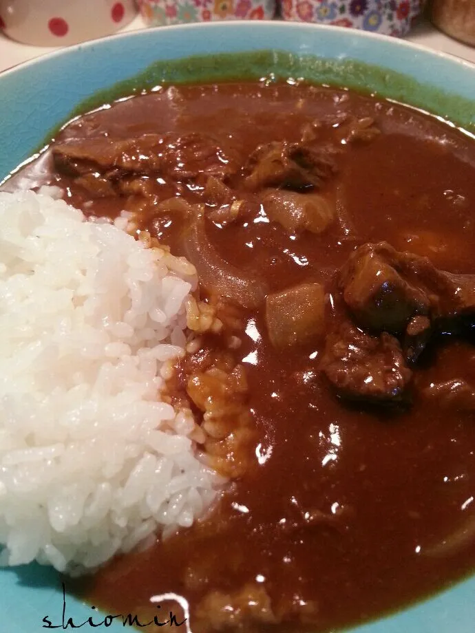 牛すじカレー
牛すじをコトコト煮る作業が好きです。
美味しい！|シオミン shiominさん