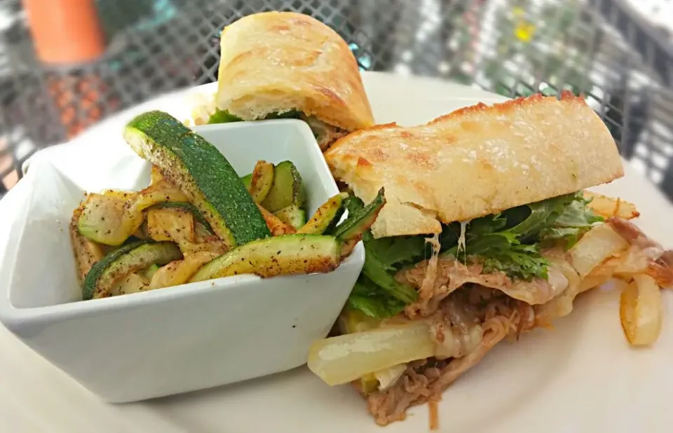 cuban sandwich with sauteed zucchini|Jiraphon Gさん