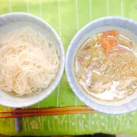 Snapdishの料理写真:グリーンカレーそうめん|l11aさん