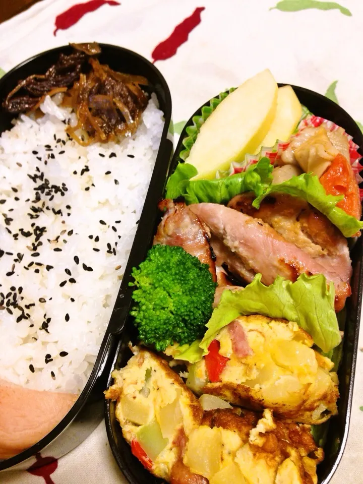 Snapdishの料理写真:1020 なんとなく散漫な感じの今日のパパお弁当|江口亜梨子さん