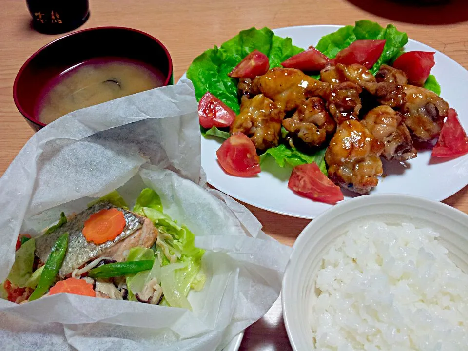 鮭の蒸し焼き＆鶏手羽のつやつや煮|まゆまゆさん