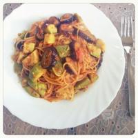 アボカドとナスのトマトパスタ