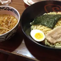 Snapdishの料理写真:煎りにんにくつけ麺|izumizakiさん