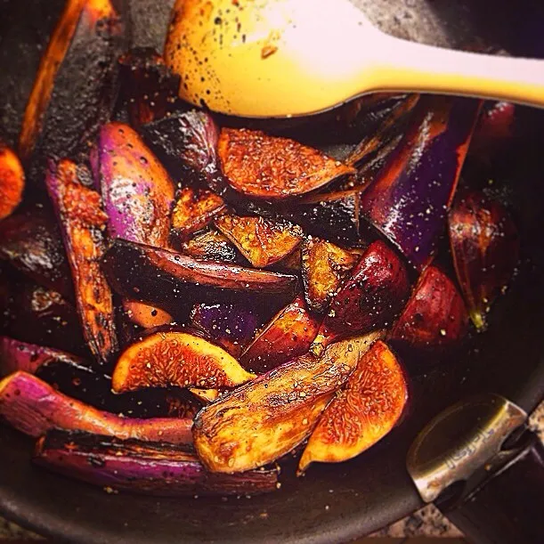 Balsamic marinated figs and eggplants. 茄子と無花果のバルサミコマリネ|Yuka Nakataさん