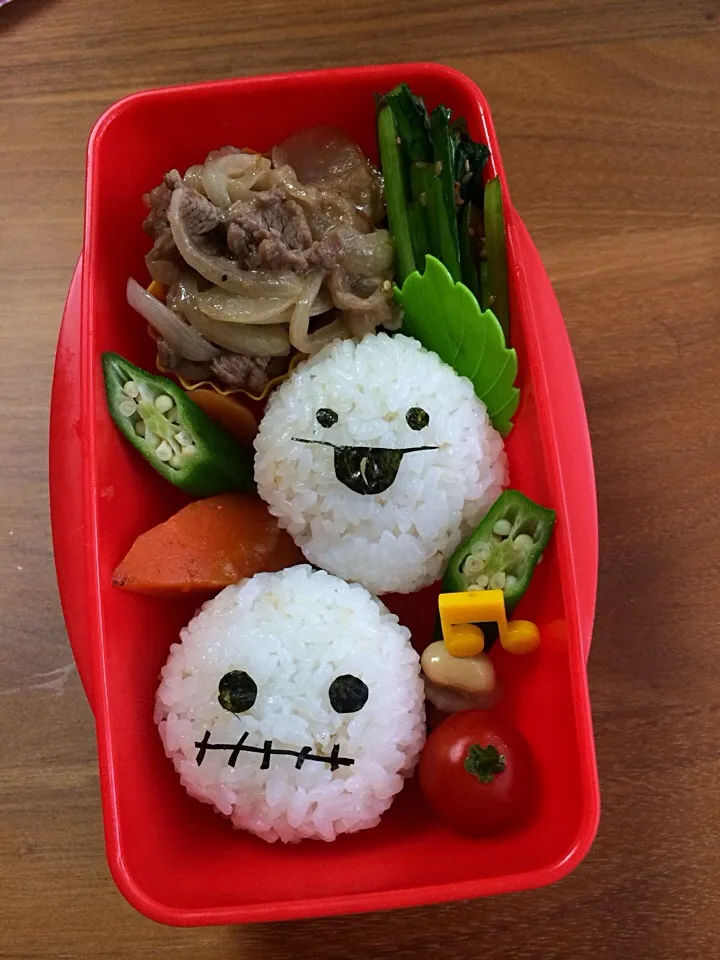 Snapdishの料理写真:ガイコツくんとお化けちゃんのお弁当|manacocoさん