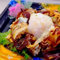 Snapdishの料理写真:ロコモコ丼 390円|takeshi otaさん