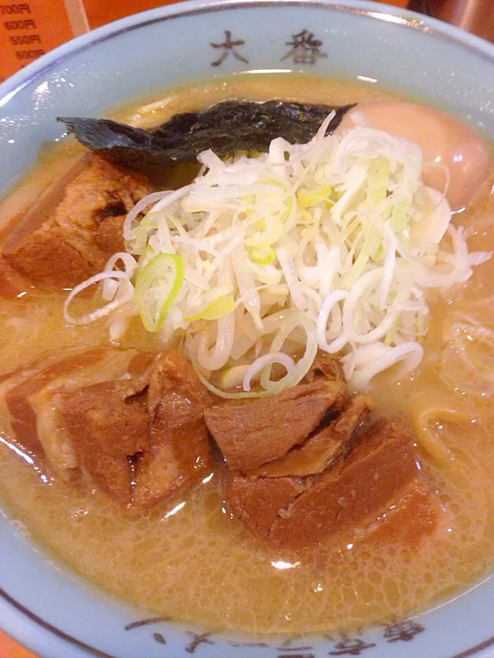 下赤塚駅前大番の角煮ラーメン|酩酊親父さん