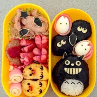 Snapdishの料理写真:トトロキャラ弁★！|かんちゃん(*´∀｀*)さん