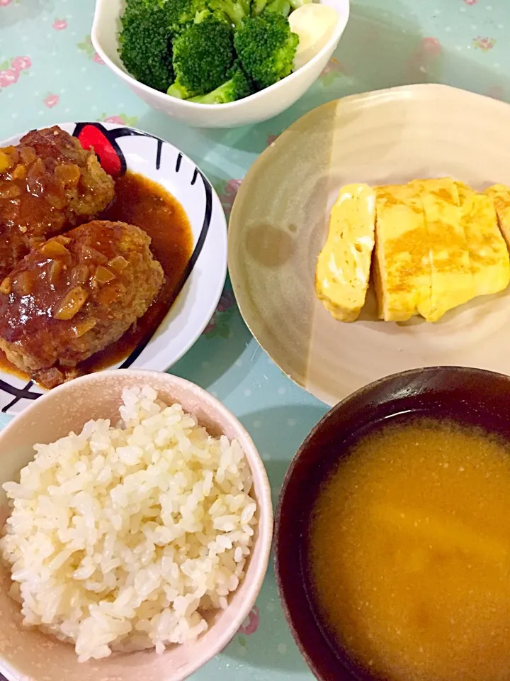 煮込みハンバーグ&麦ご飯|shokoさん