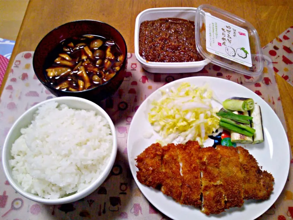 10月１８日 とんかつ 白菜サラダ 焼きねぎ きのことしょうがのお味噌汁|いもこ。さん