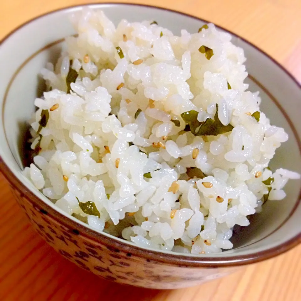 小学校給食メニュー✨わかめごはん♬|🍓ふみふみ🍓さん