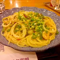 Snapdishの料理写真:noodles with squid  shrimp and mussels|Safwan Charengaiさん