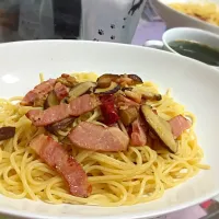 ベーコンと椎茸のペペロンチーノ
