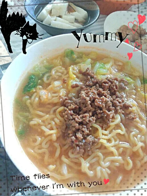 Snapdishの料理写真:キムチの素でタンタン麺風♩|hitomi♡さん