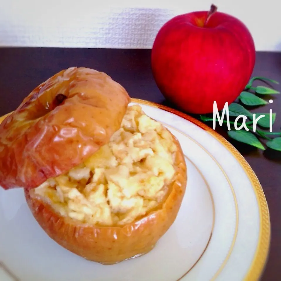 丸ごと頂く🎵りんごのカップケーキ🍎|Mariさん