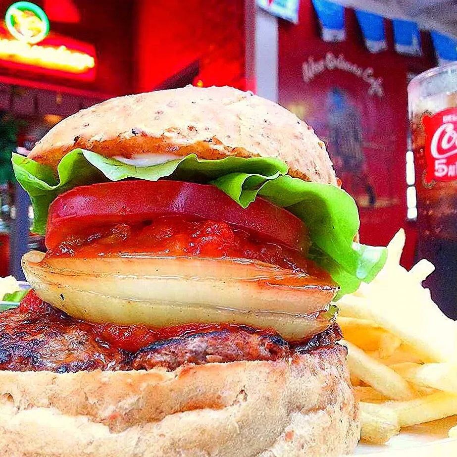 MEXICAN BURGER🔥🍴💯|ClassicalCoffeeRoaster,co.ltdさん