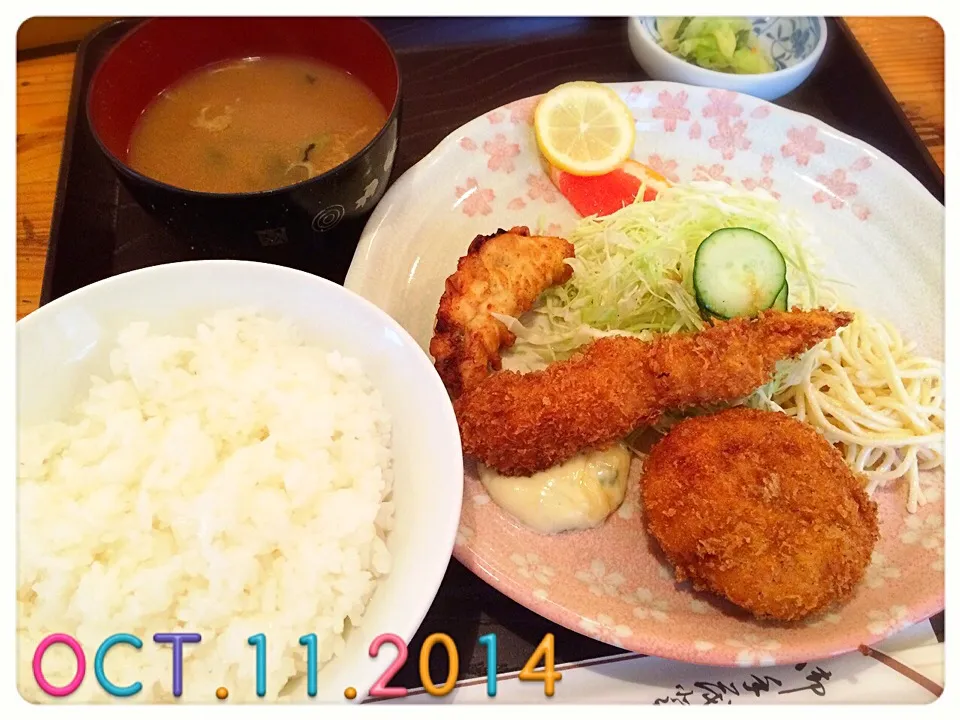 10/11の夕ご飯🍴昔からありそうな洋食屋さん？気になってたので👀勇気を出して入ってみました！|みきぴょん♪さん