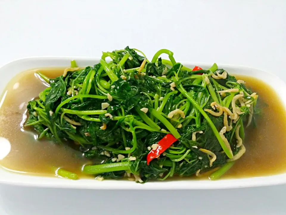 Stir Fry Spinach + Silver Fish + Chilli|🌷lynnlicious🌷さん