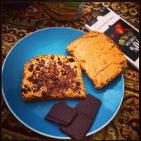 Peanut butter and chocolate sandwich(duh, lol)|Craig Lee Adamsさん